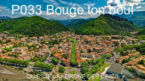 P033 Bouge ton boul