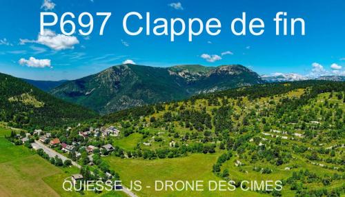 P697 Clappe de fin