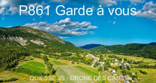 P861 Garde à vous