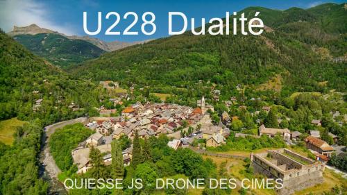 U228 Dualité