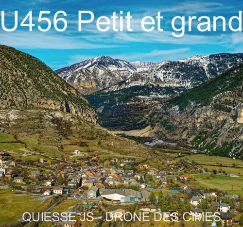 U456 Petit et grand